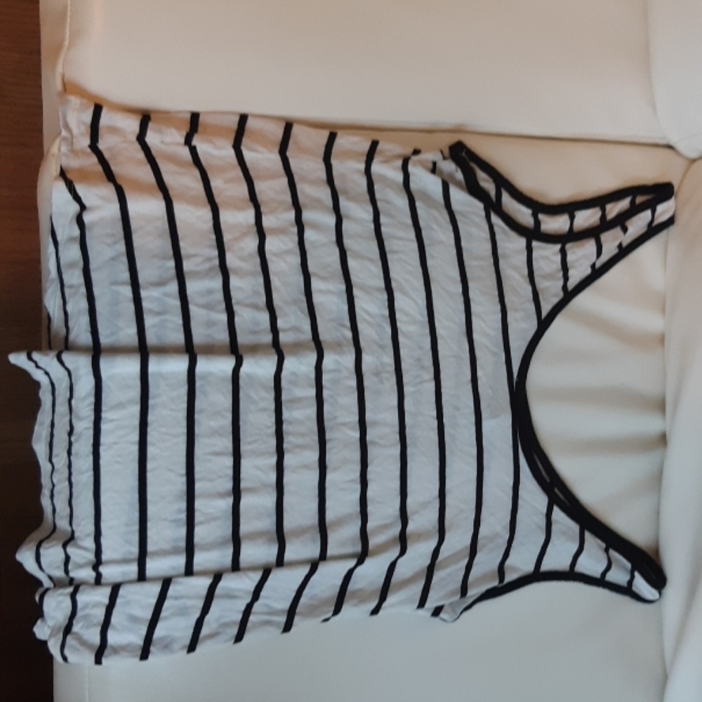 Shirt - Picture 2 of 2